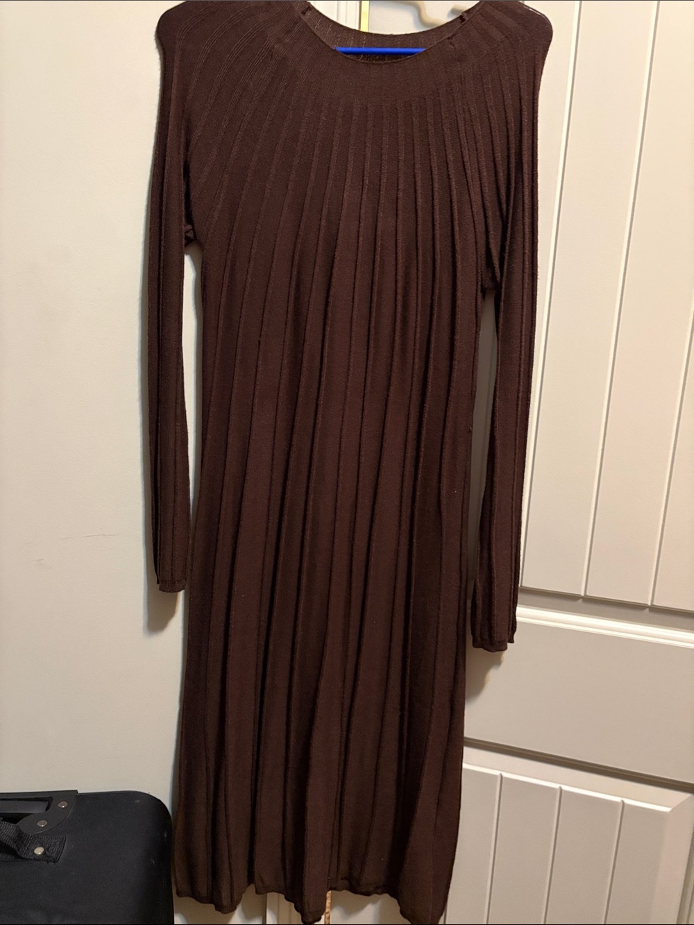 Ribbed Long-Sleeve Maxi Dress in Brown
